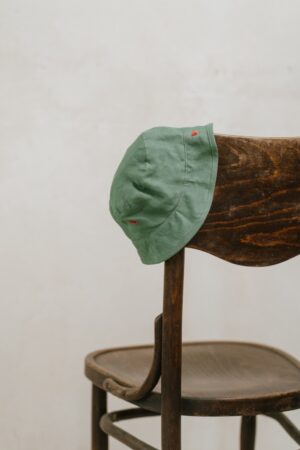 Loro Hat